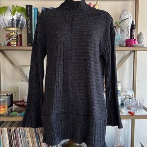 New With Tags Anthropologie Charcoal Ribbed Knit Sweater Top XS